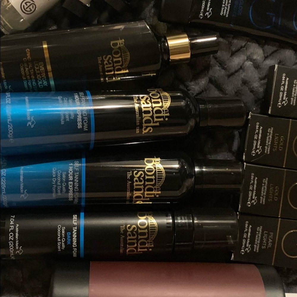 Self Tanners, sugar scrubs, tan extenders n more